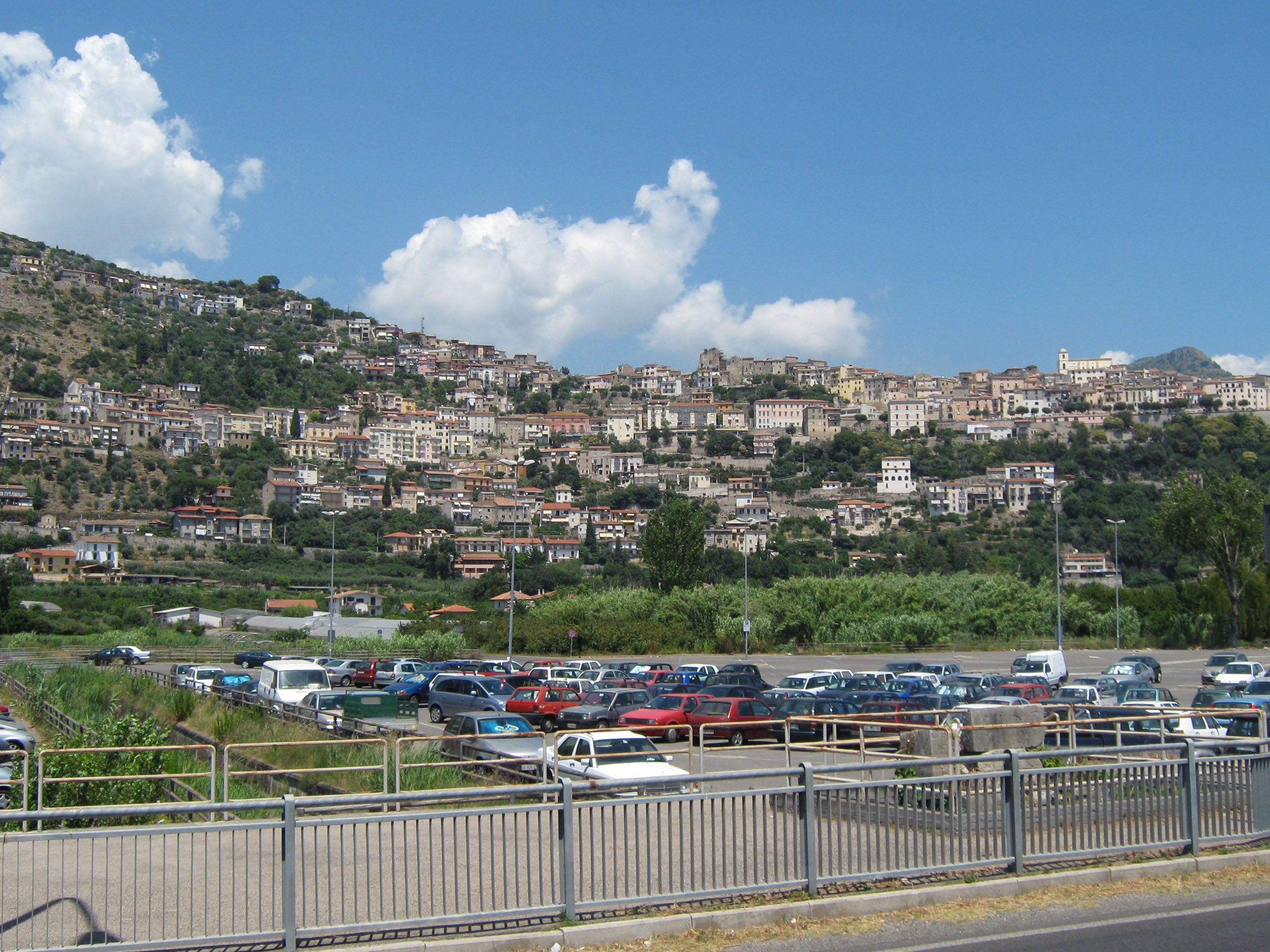 Monte_San_Biagio,_Panorama_von_Bahnhof_aus_gesehen